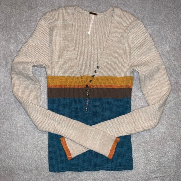 Free People Tops - Free People Long Sleeve Fitted Scoop Neck Henley